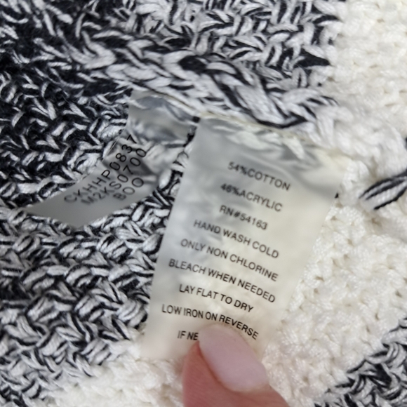 Calvin Klein Monochrome Black Cream Striped Cardigan Womens Size Med #62 - Picture 8 of 8